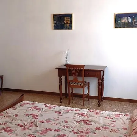 Apartment Deluxe In San Marco